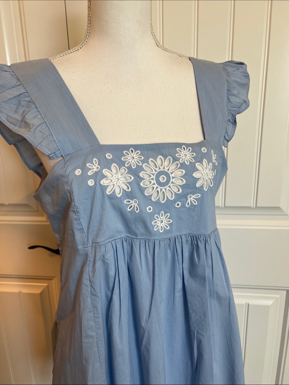 NWT Draper James Embroidered Maddie Babydoll Dress Light Blue Size Medium Lined - Picture 6 of 16